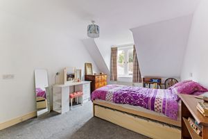 Bedroom- click for photo gallery